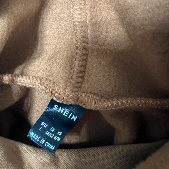 Womens SHEIN Colorblock hoodie size L, Camel and black color - Picture 2 of 3